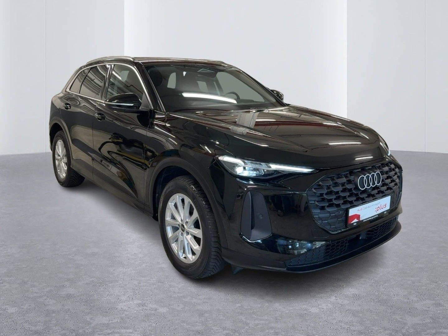 Bild über Audi Q5 SUV TFSI quattro 150 kW S tronic - für weitere Informationen kontaktieren Sie den Audi Partner
