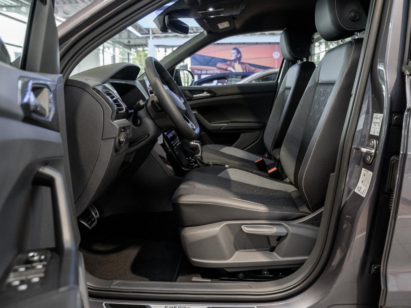 Volkswagen T-Cross – Bild 8