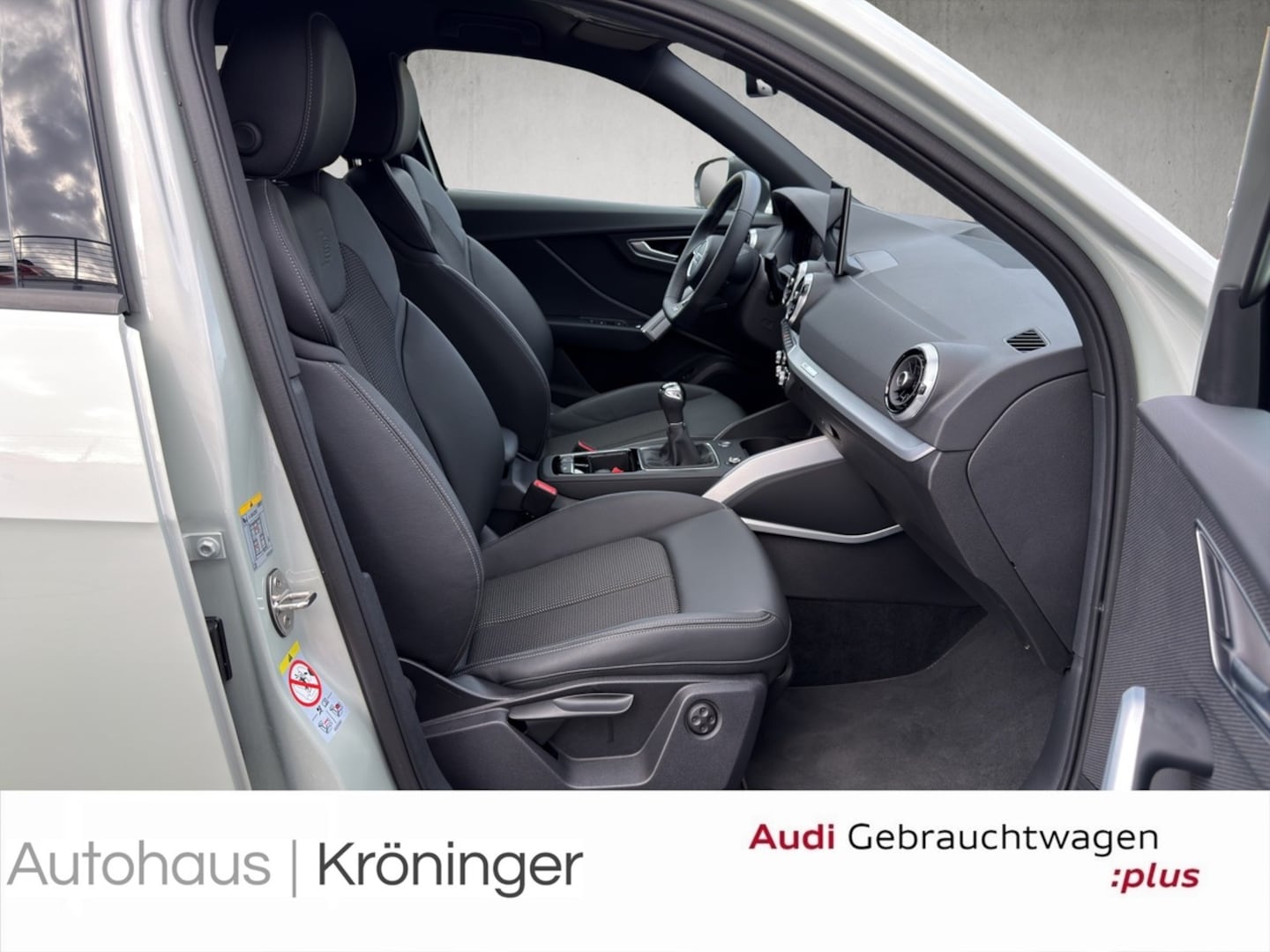 Bild über Audi Q2 S line 30 TFSI Schaltgetriebe - für weitere Informationen kontaktieren Sie den Audi Partner