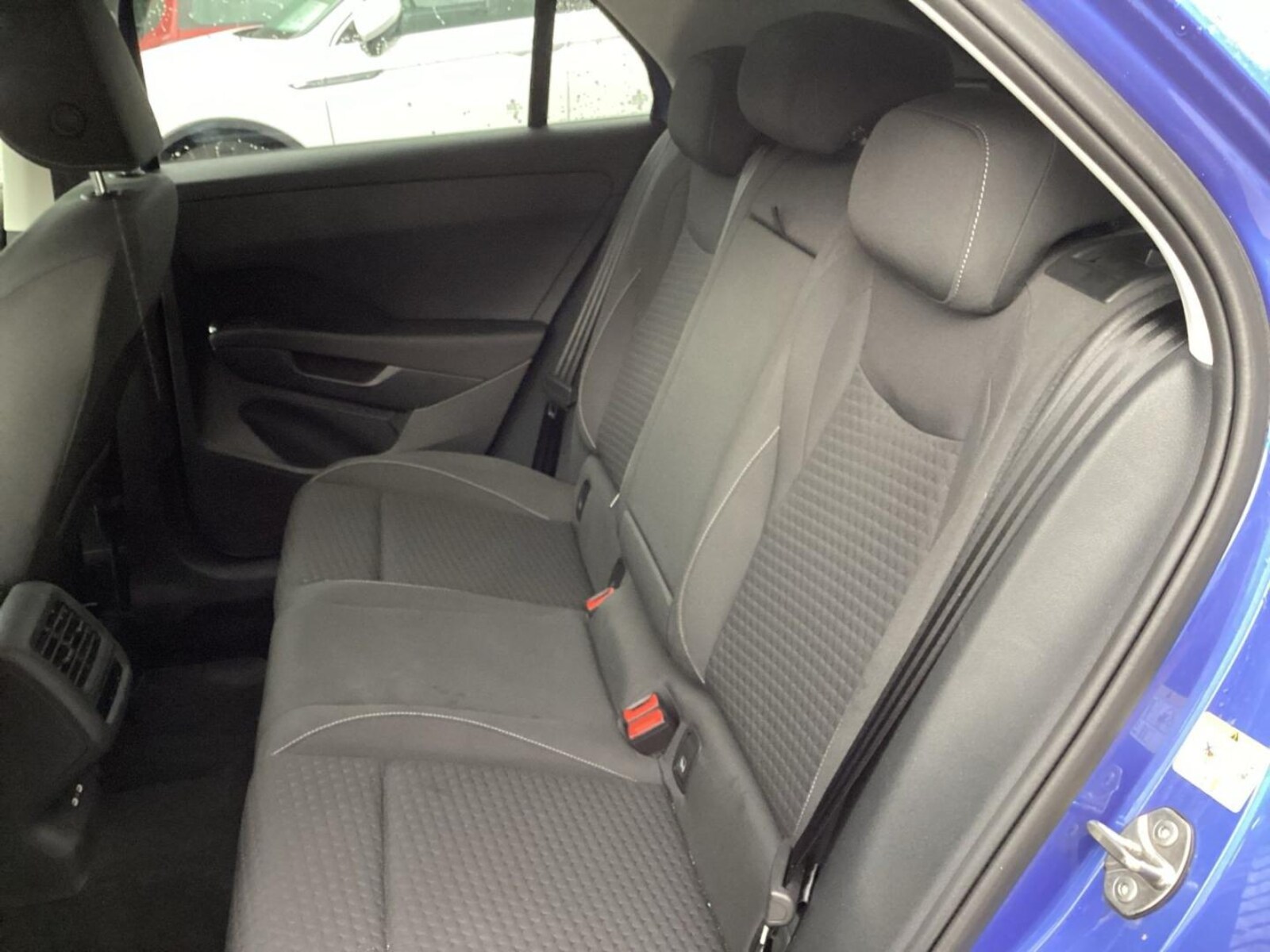 Volkswagen T-Roc – Bild 14