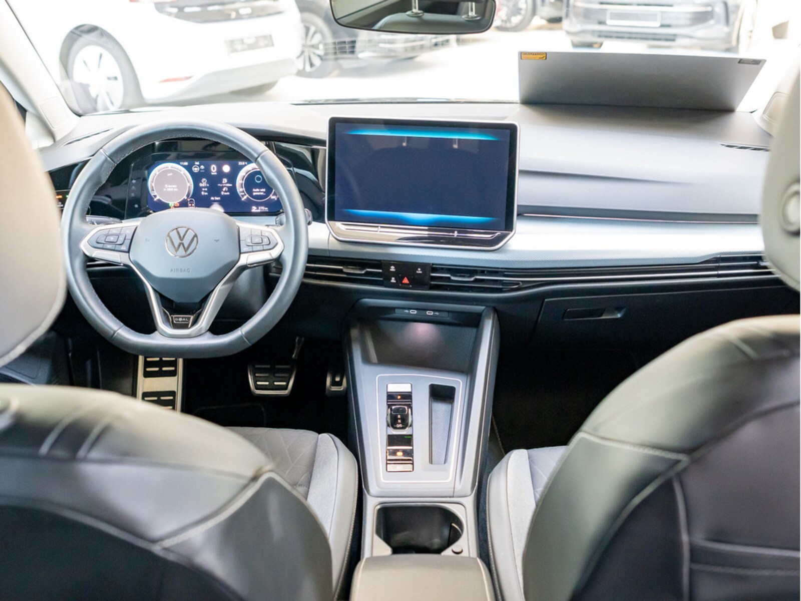 Volkswagen Golf Variant – Bild 9