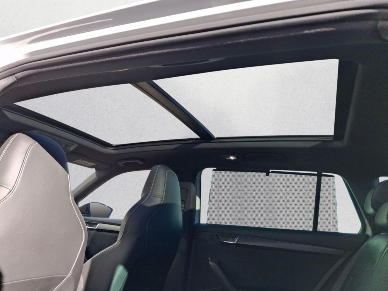 Škoda Superb Combi – Bild 20