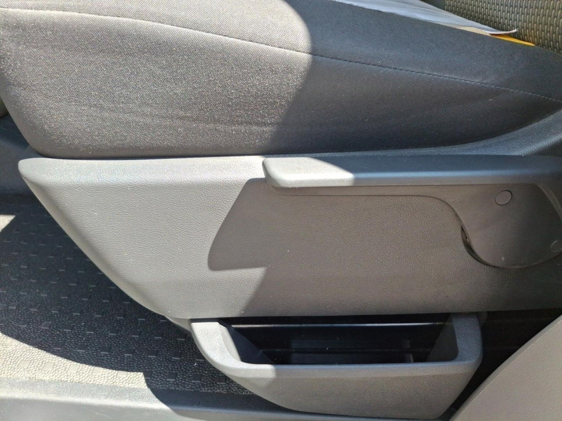 Volkswagen T6.1 Transporter Kasten kurzer Radstand