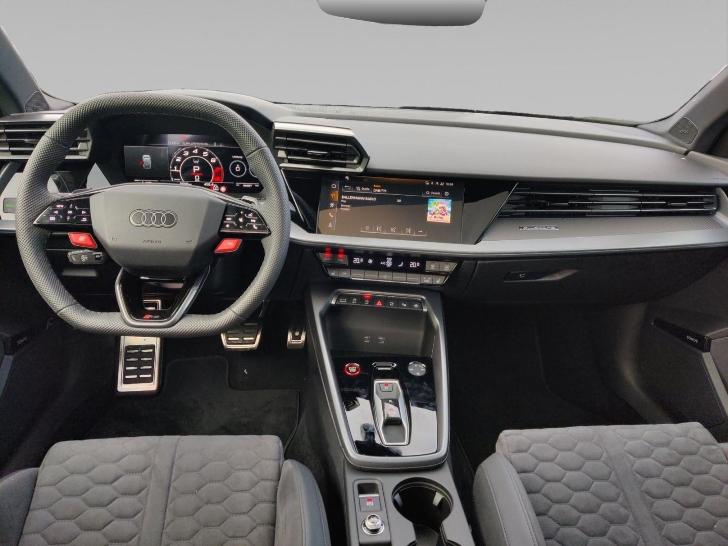 Bild über Audi RS 3 Sportback TFSI quattro 294 kW S tronic - für weitere Informationen kontaktieren Sie den Audi Partner