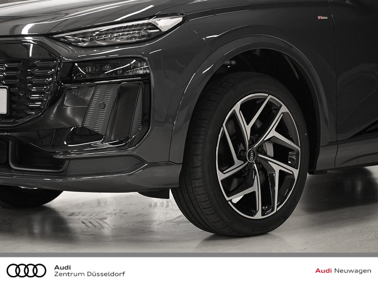 Bild über Audi Q6 SUV e-tron S line business e-tron quattro 315 kW - für weitere Informationen kontaktieren Sie den Audi Partner