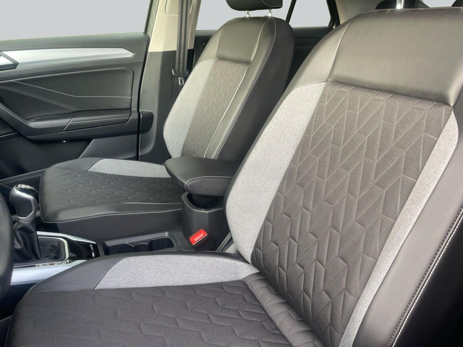 Volkswagen T-Roc – Bild 10