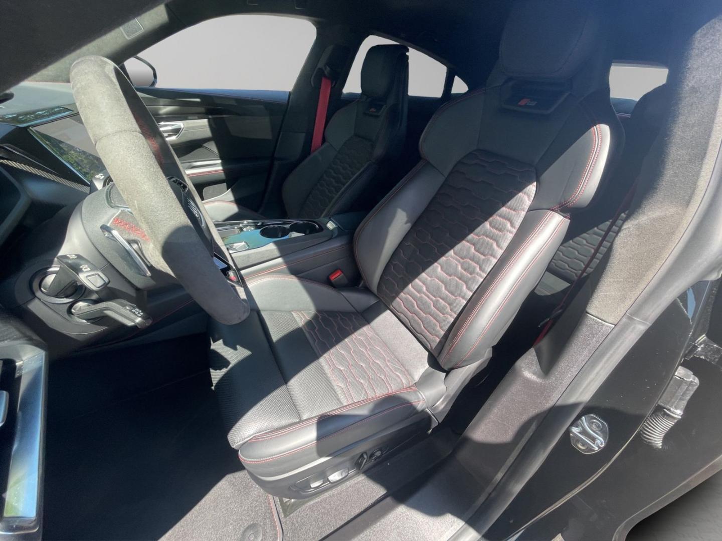 Image about Audi RS e-tron GT e-tron quattro