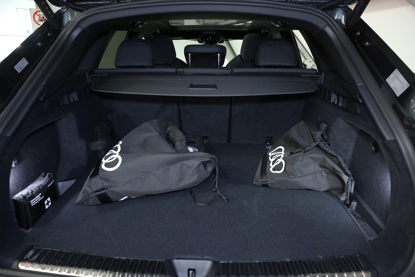 Image about Audi Q5 SUV e-hybrid quattro S tronic
