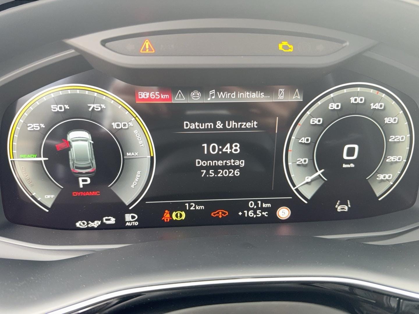 Bild über Audi Q8 SUV TFSI e S line business TFSI e quattro 360 kW tiptronic - für weitere Informationen kontaktieren Sie den Audi Partner