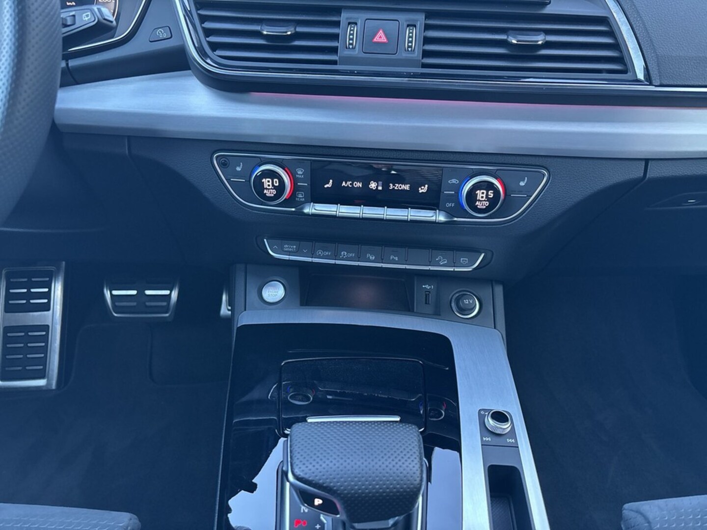 Bild über Audi Q5 40 TDI quattro S tronic - für weitere Informationen kontaktieren Sie den Audi Partner