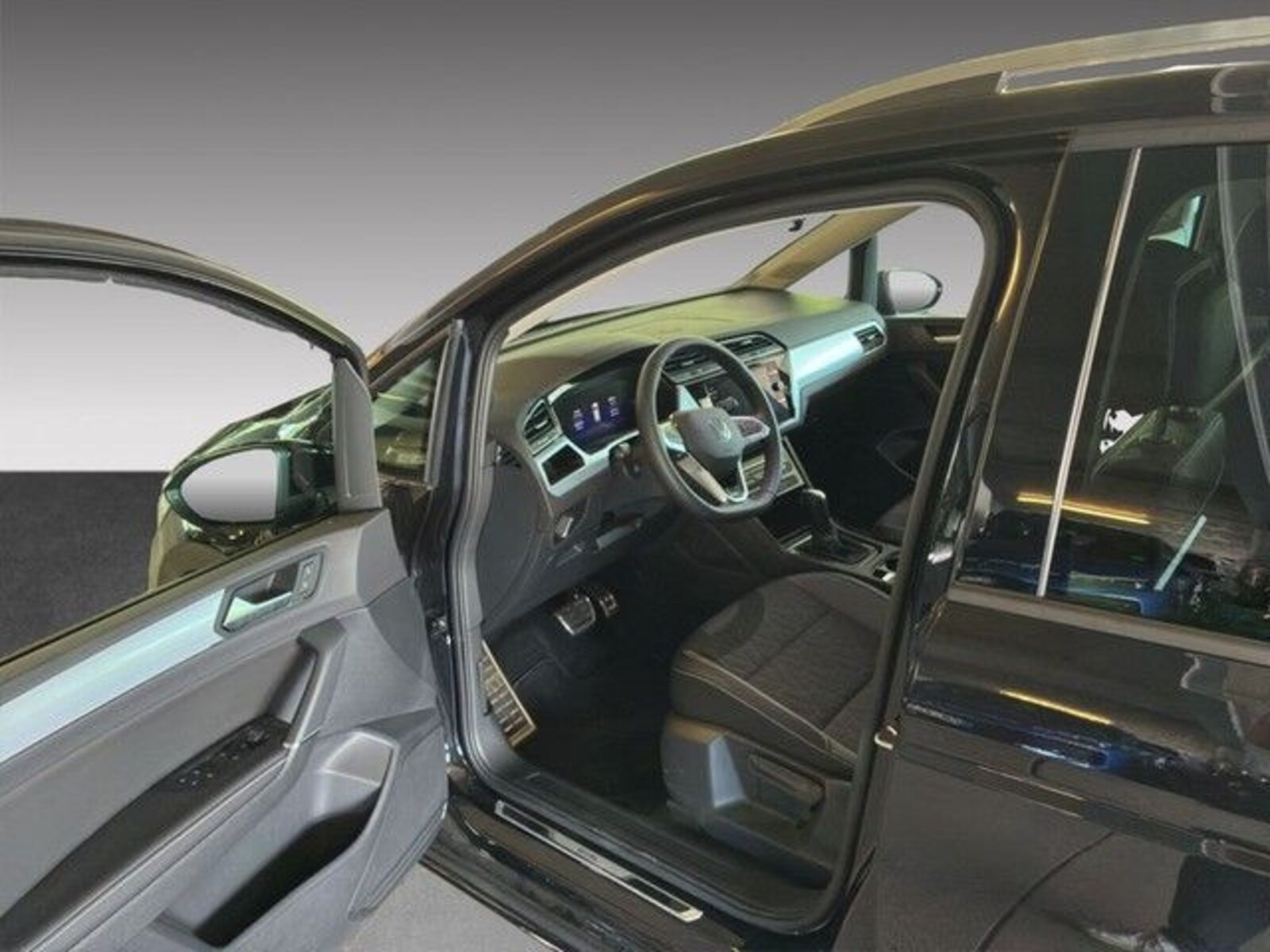 Volkswagen Touran – Bild 10