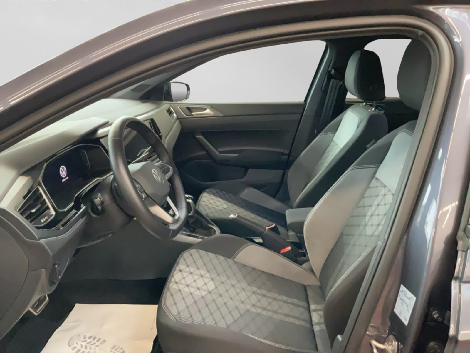 Volkswagen Polo – Bild 8
