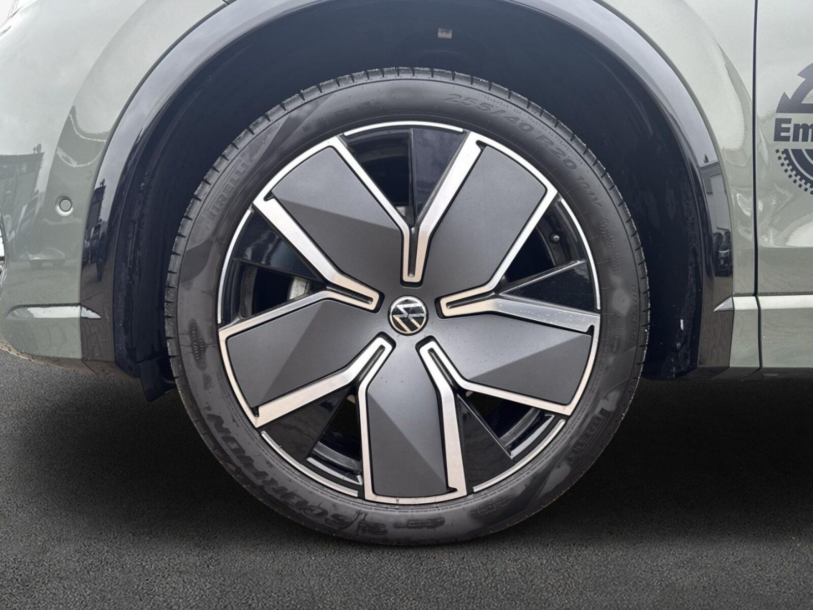 Volkswagen Tiguan – Bild 8