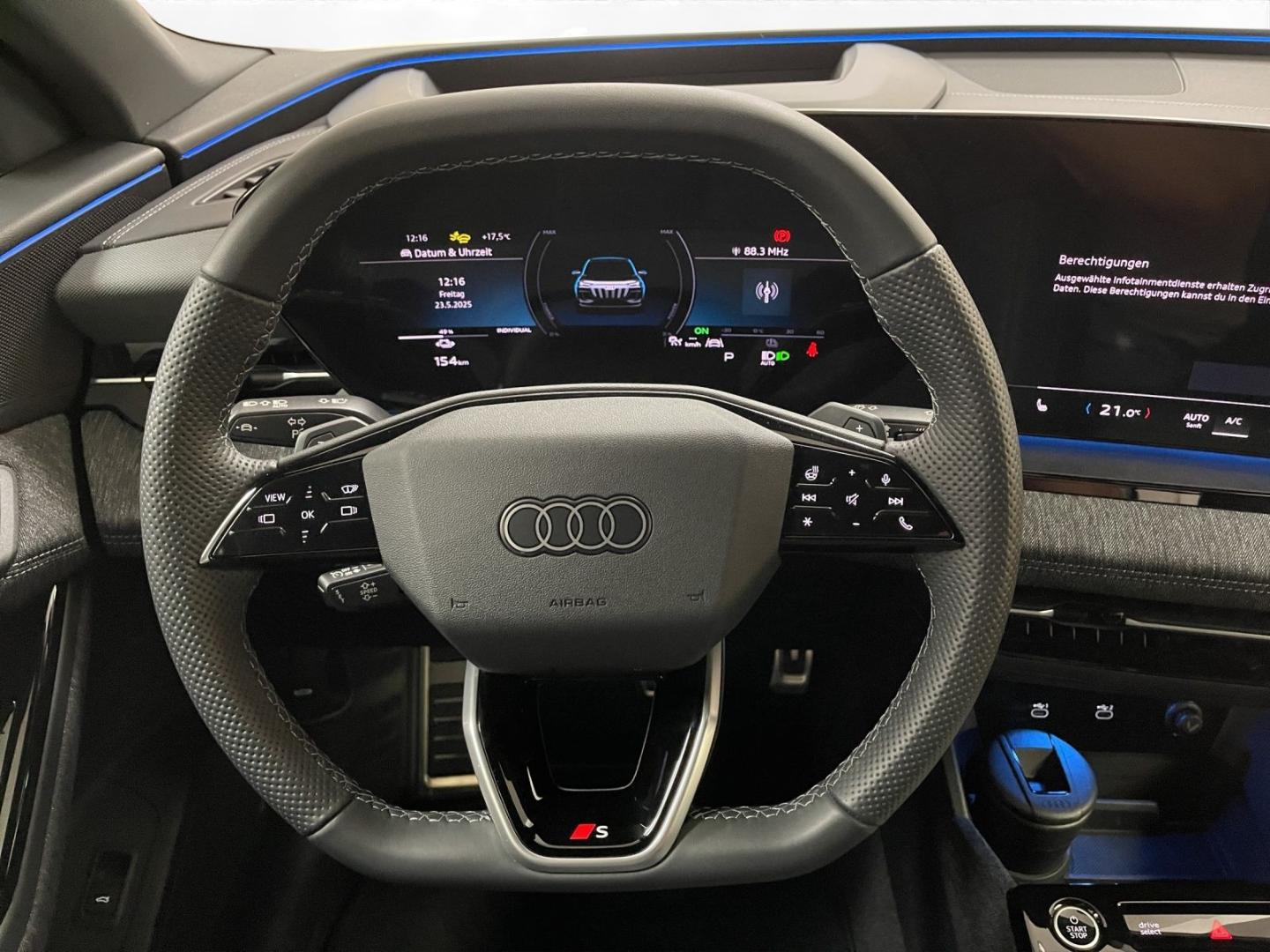Image about Audi Q6 SUV e-tron e-tron performance