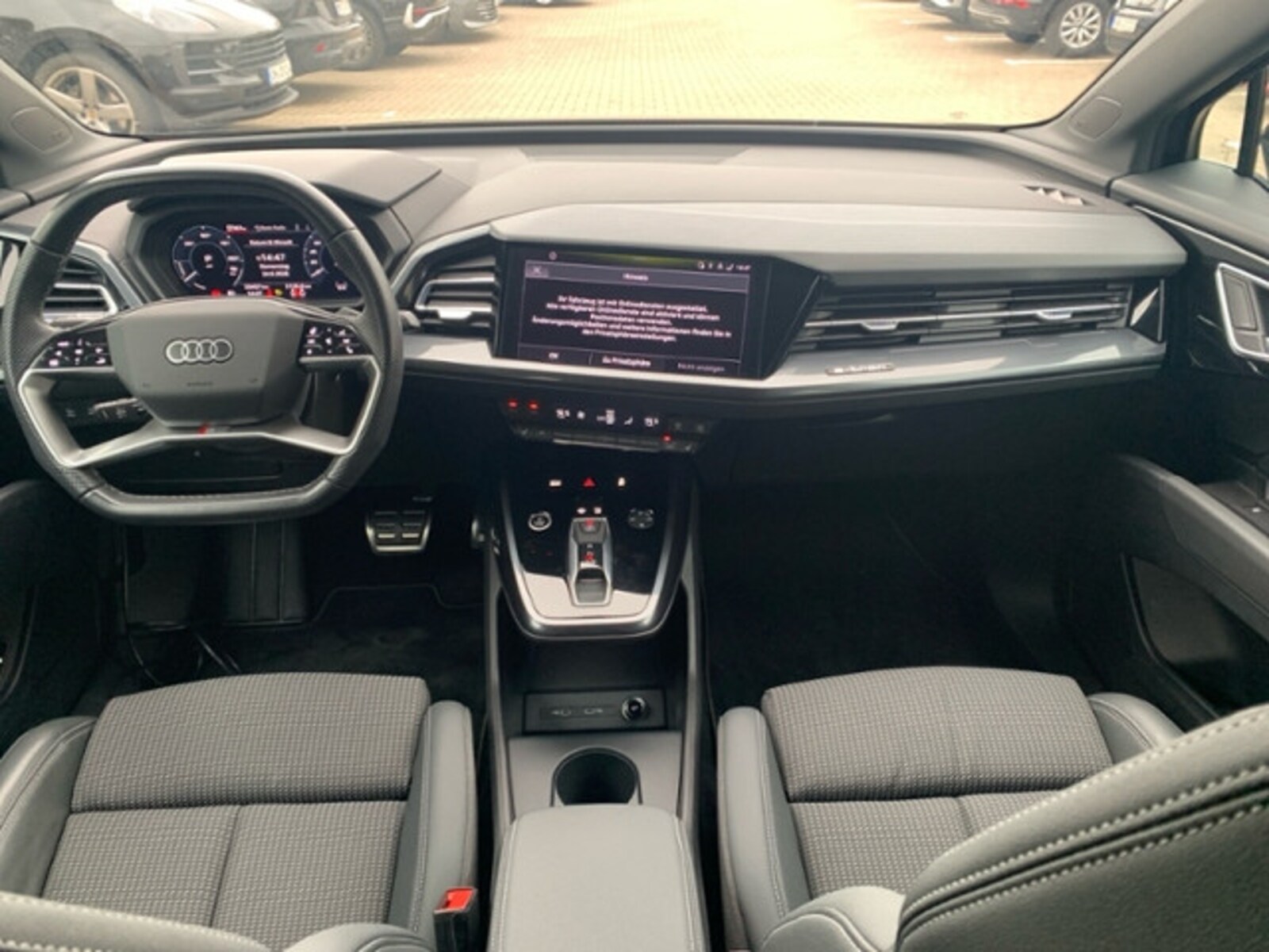 Audi Q4 Sportback e-tron – Bild 15