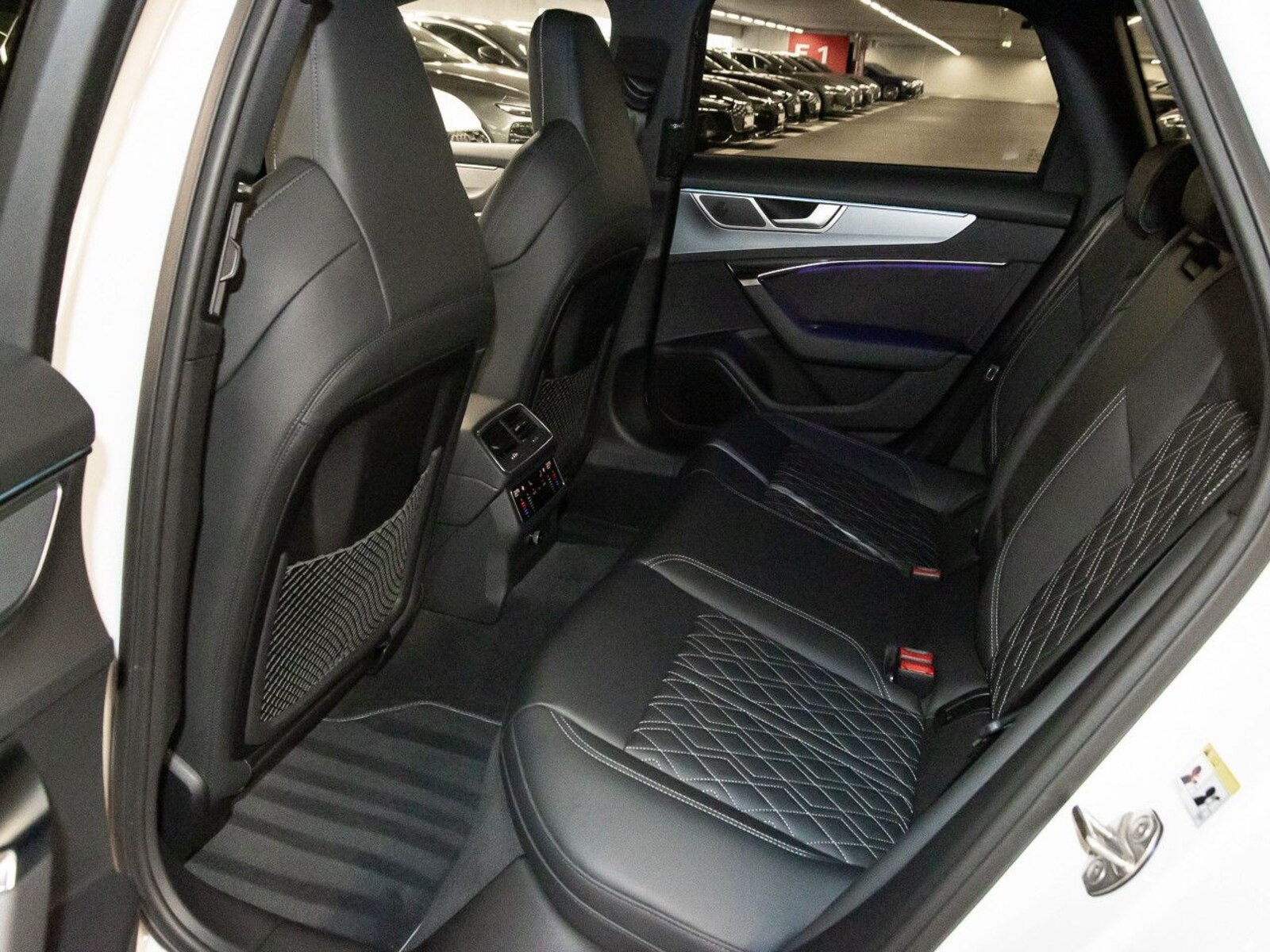 Audi S6 Avant – Bild 11