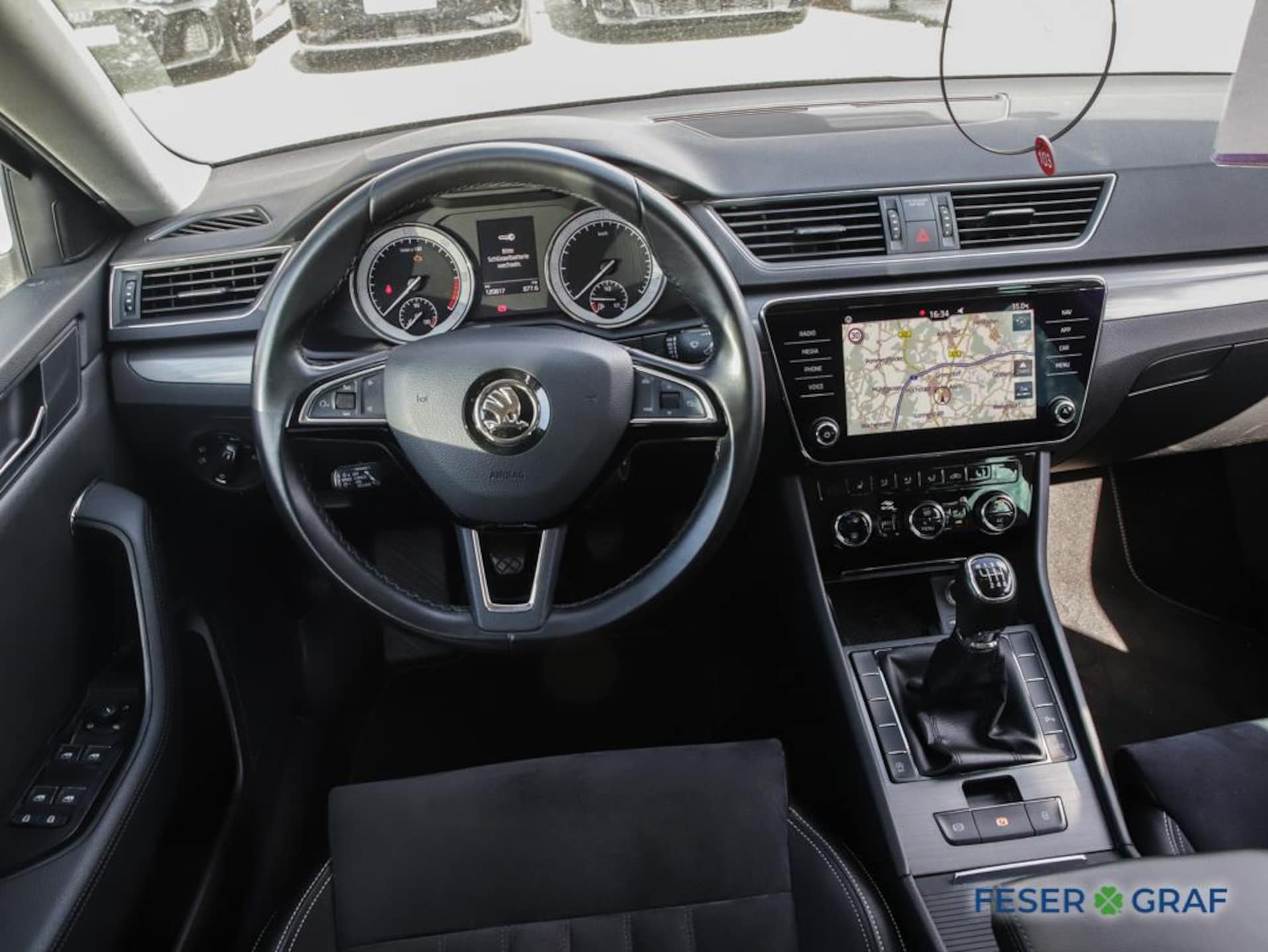 Skoda Superb Combi Style