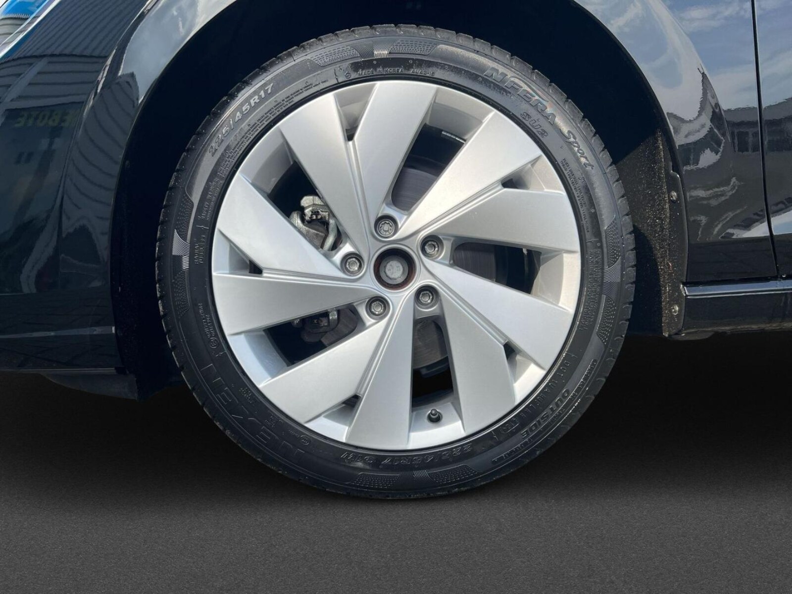 Volkswagen Golf Variant – Bild 7