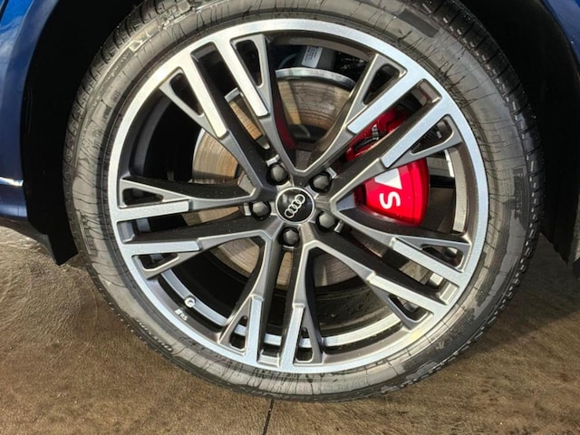 2025 Audi SQ5