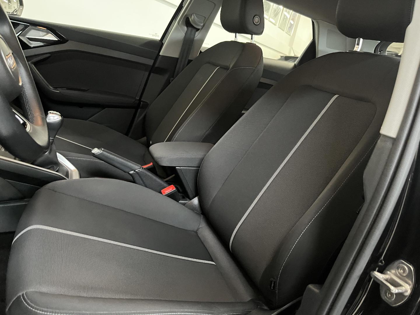 Image about Audi A1 allstreet Design 30 TFSI 81 kW (110 ch) 6 vitesses