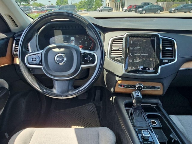 2020 Volvo XC90