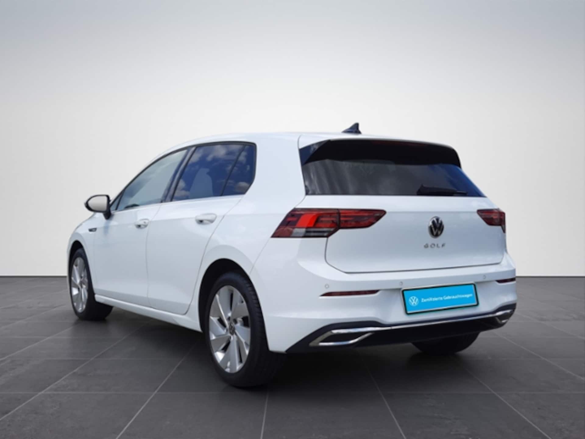 Volkswagen Golf Style