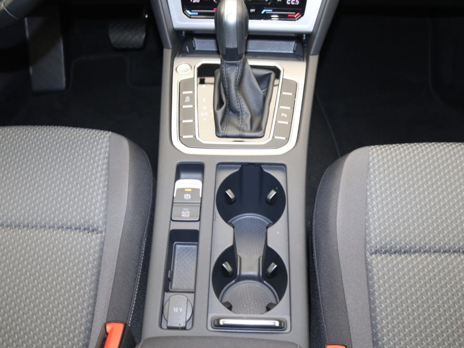 Volkswagen Passat Variant – Bild 12
