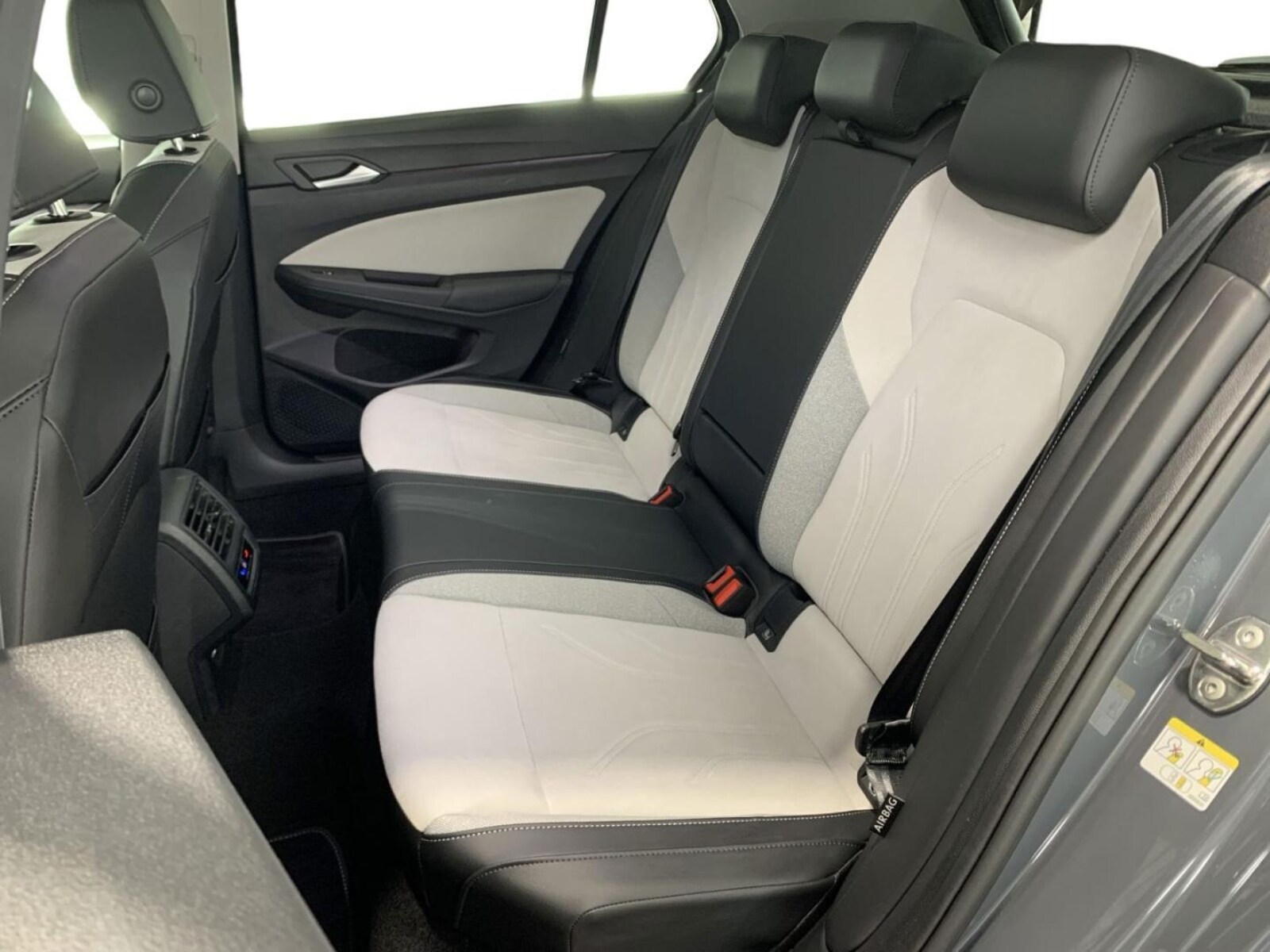 Volkswagen Golf – Bild 14
