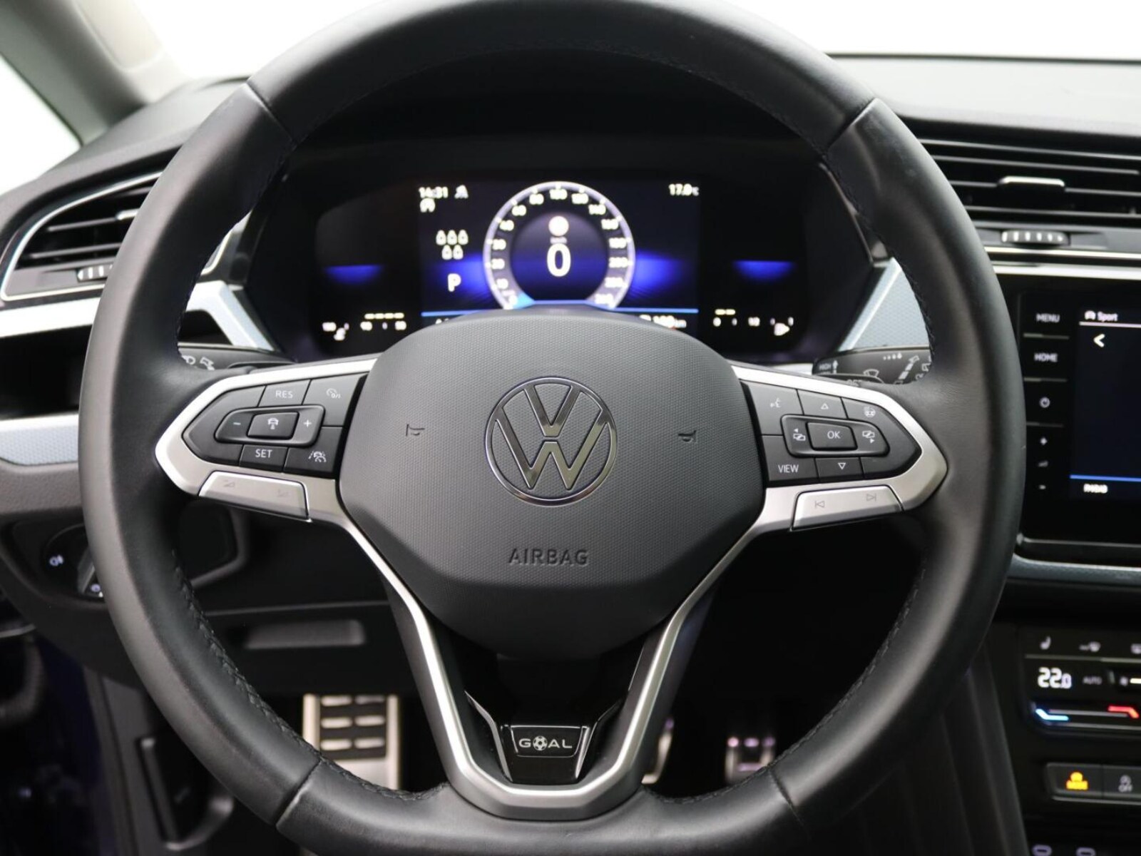 Volkswagen Touran – Bild 13