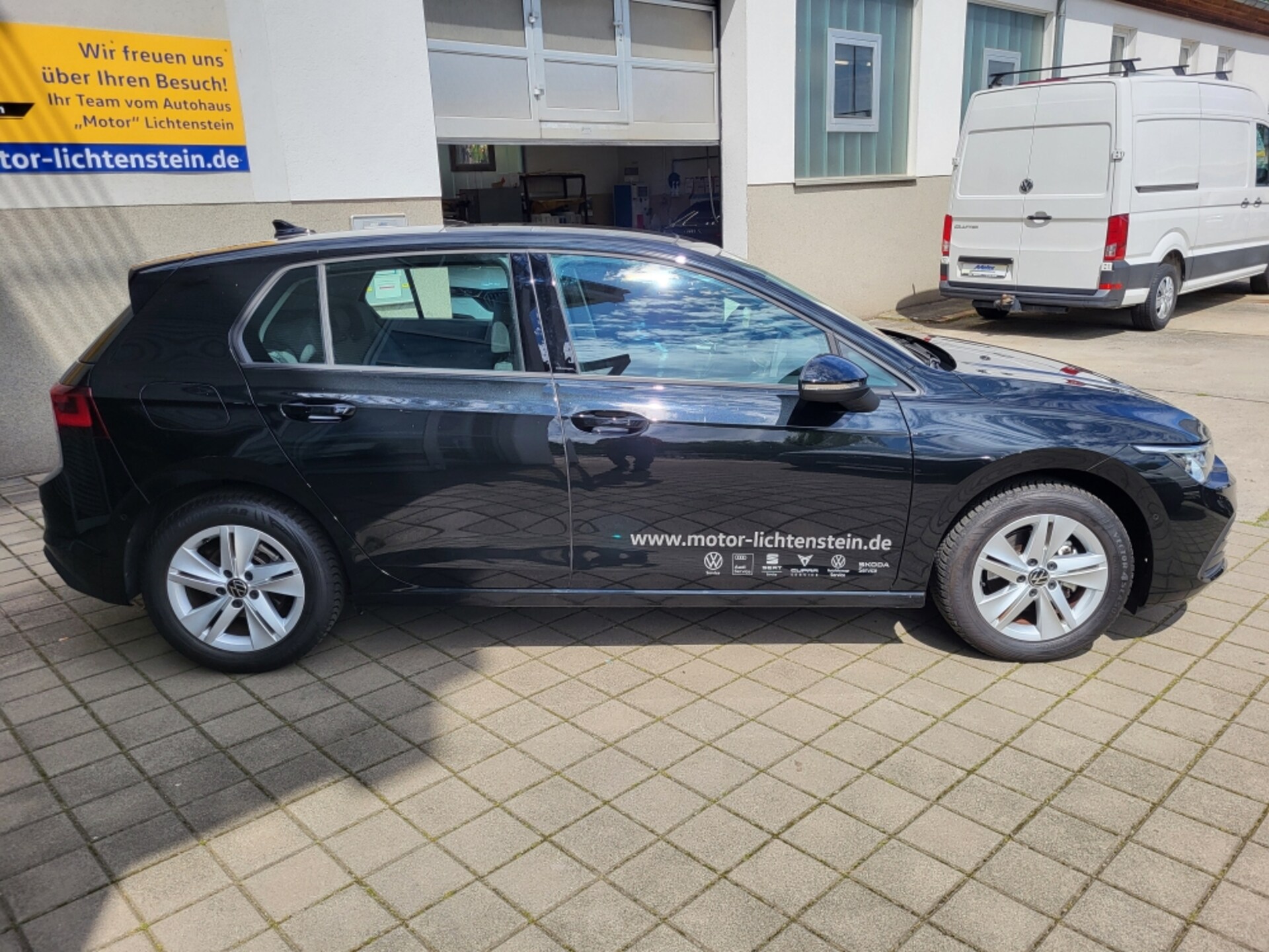 Volkswagen Golf Life