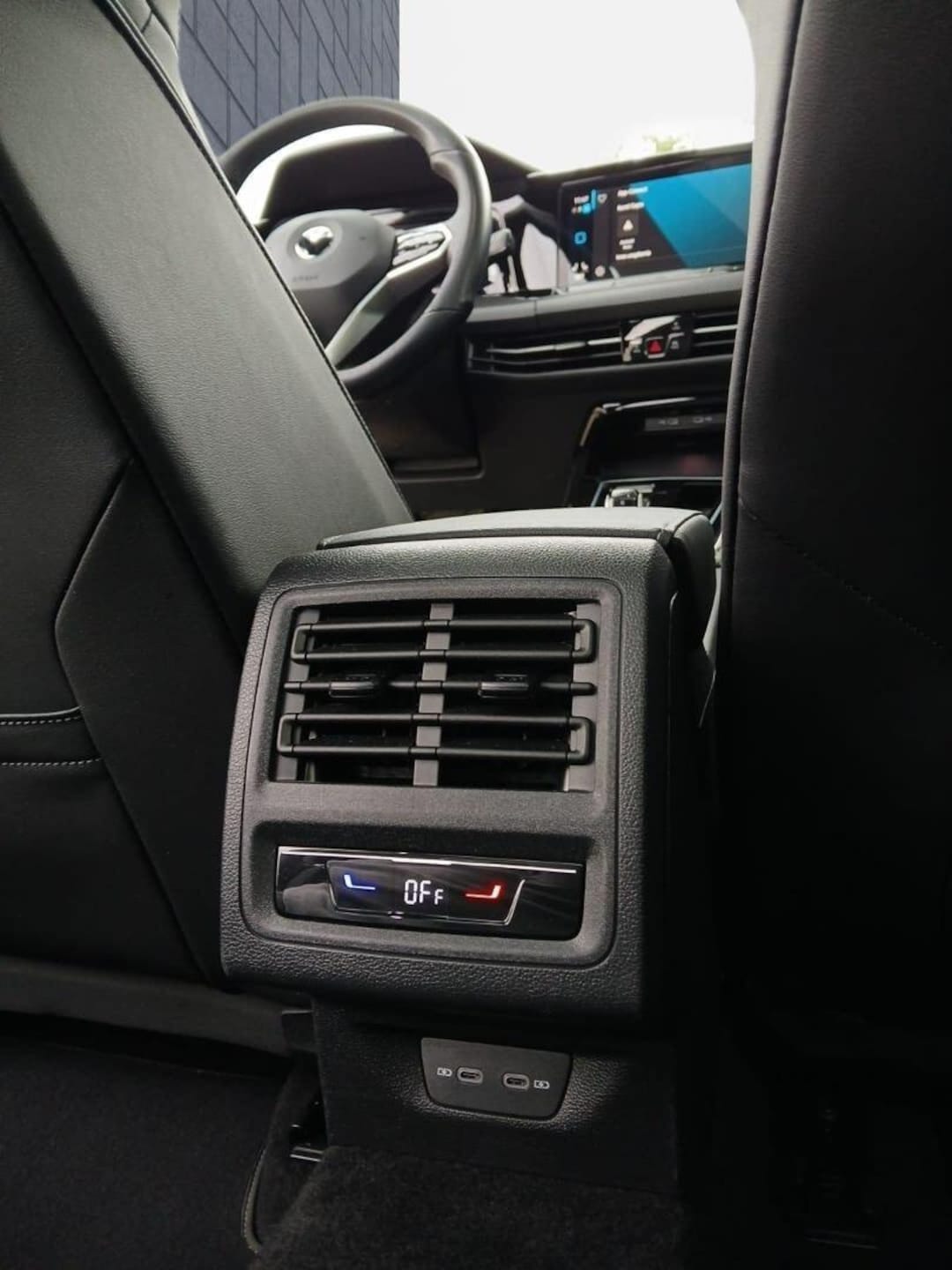 Volkswagen Golf Variant R-Line