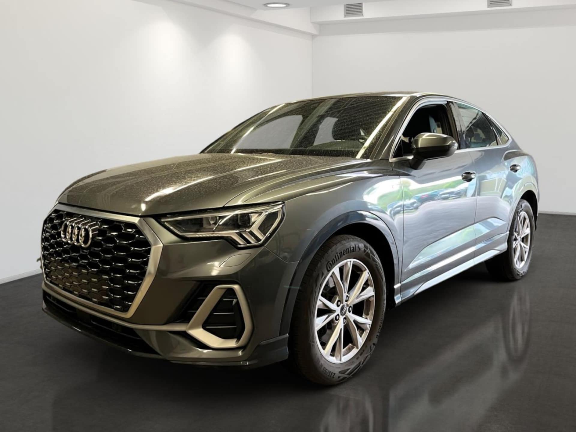 Audi Q3 Sportback S line