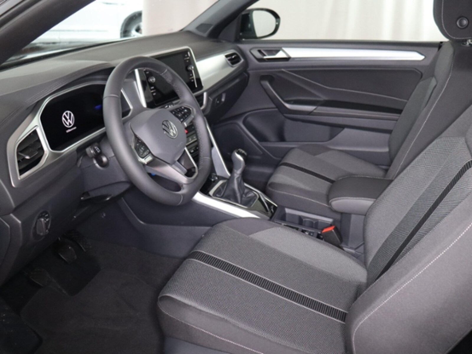 Volkswagen T-Roc Cabriolet – Bild 8