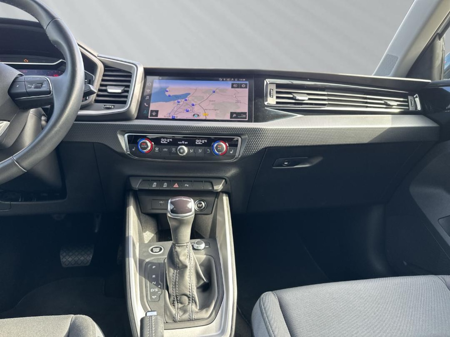 Bild über Audi A1 Sportback advanced 35 TFSI S tronic - für weitere Informationen kontaktieren Sie den Audi Partner