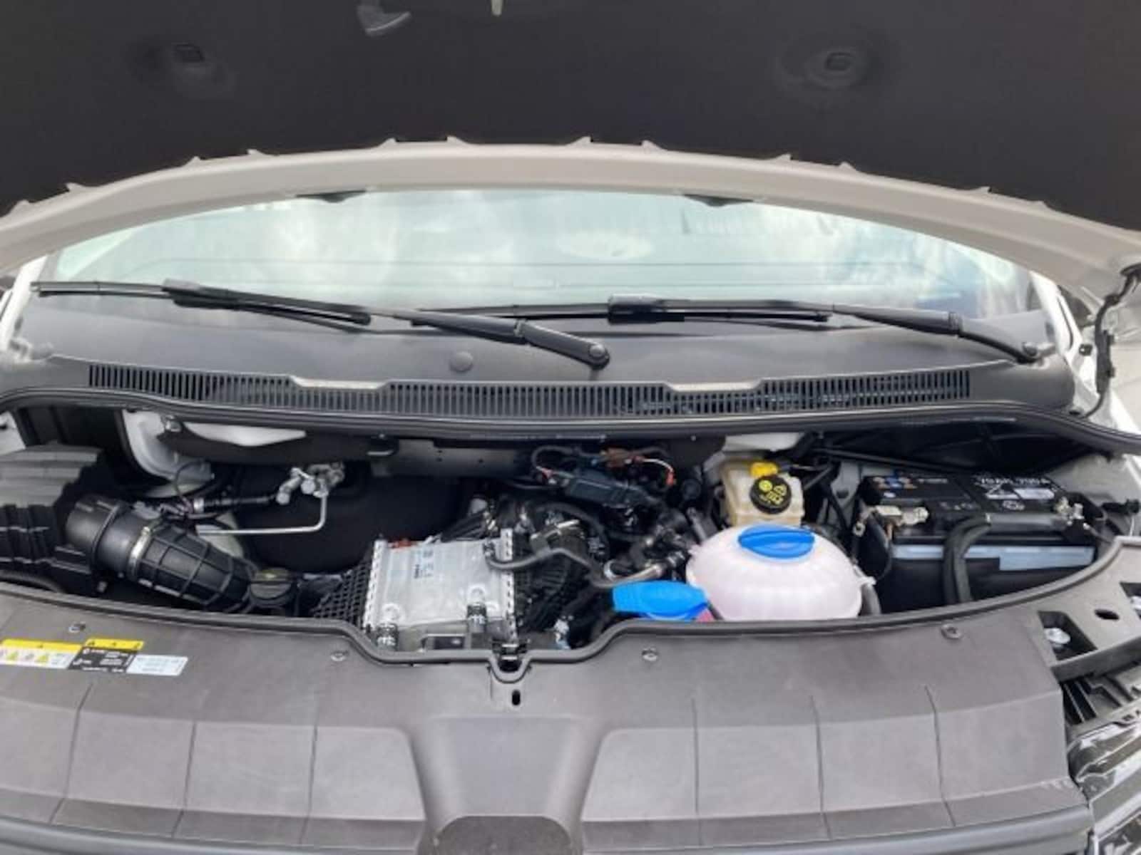 Volkswagen T6.1 Transporter Kasten kurzer Radstand – Bild 23
