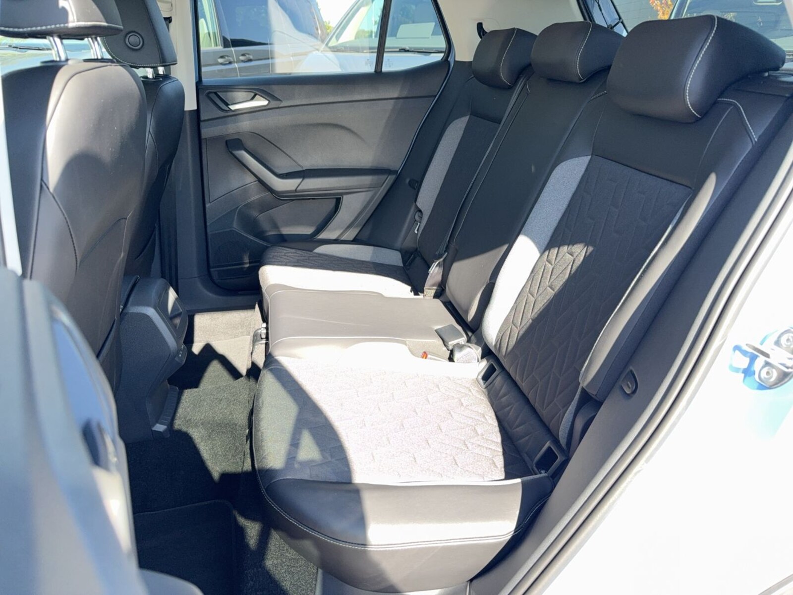 Volkswagen T-Cross – Bild 13