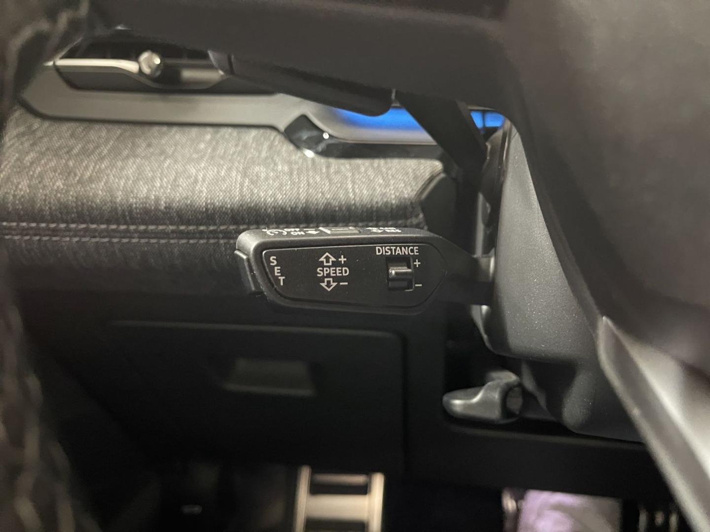 Image about Audi Q6 SUV e-tron e-tron performance