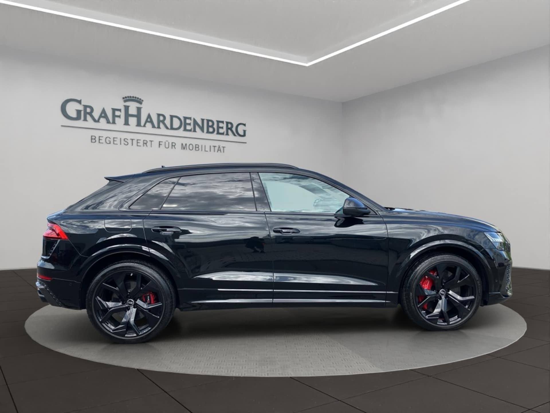 Audi RS Q8 SUV
