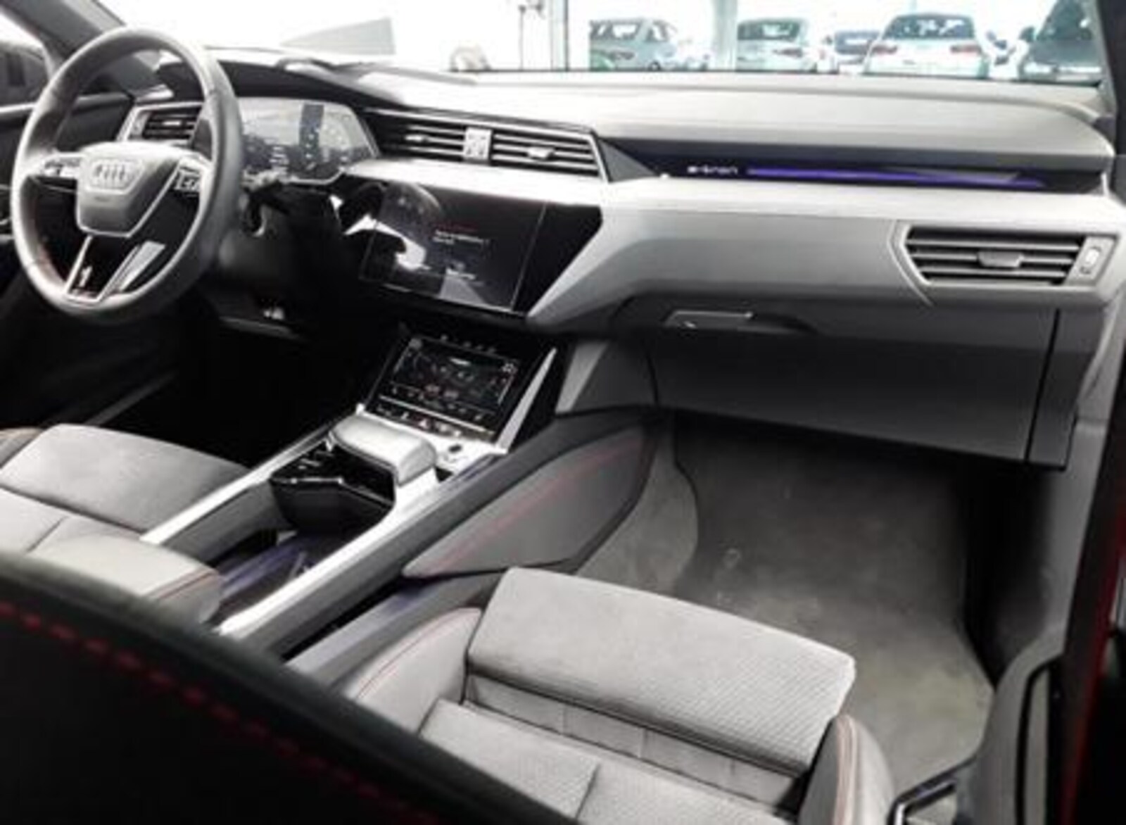 Audi Q8 Sportback e-tron – Bild 6