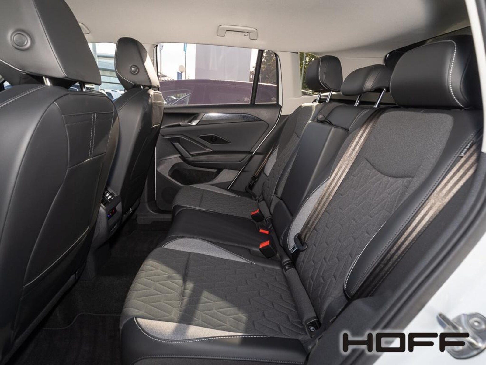Volkswagen Tiguan – Bild 12