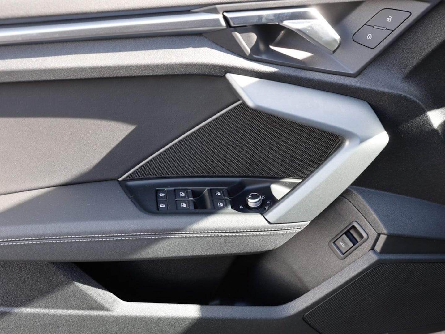 Bild über Audi A3 Limousine TFSI Schaltgetriebe - für weitere Informationen kontaktieren Sie den Audi Partner