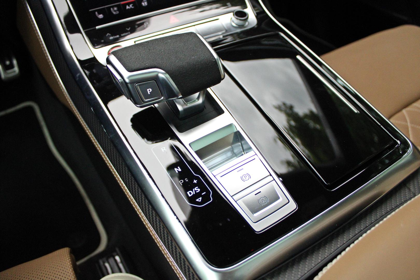 Image about Audi SQ8 SUV TFSI quattro tiptronic