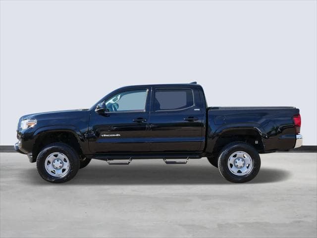 Used 2020 Toyota Tacoma SR5 with VIN 5TFAX5GN4LX181601 for sale in Maplewood, Minnesota