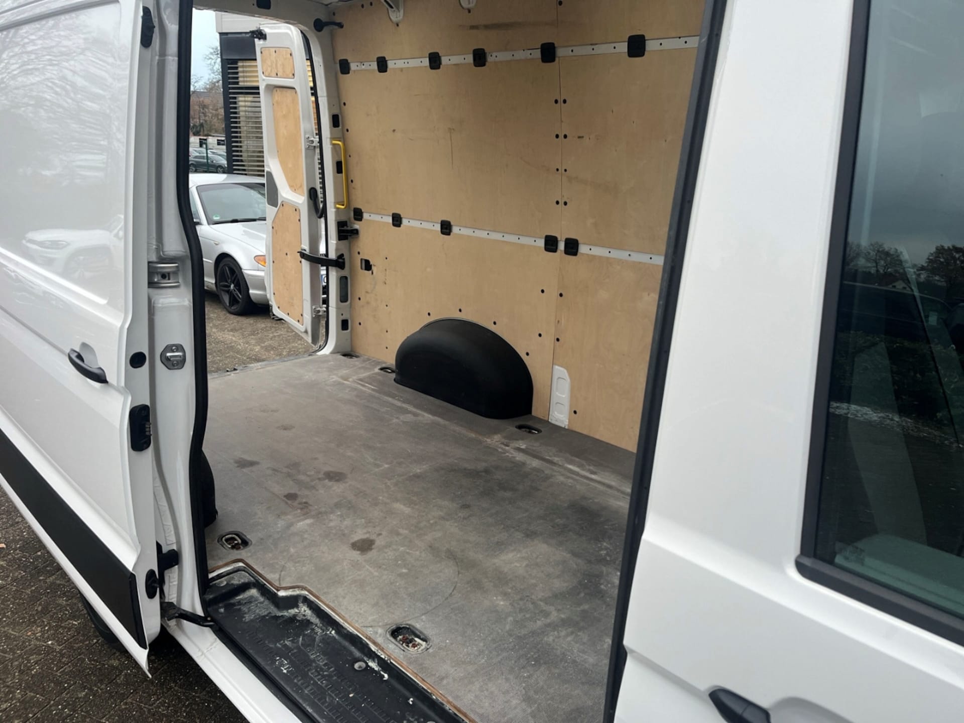 Volkswagen Crafter Kasten mittlerer Radstand