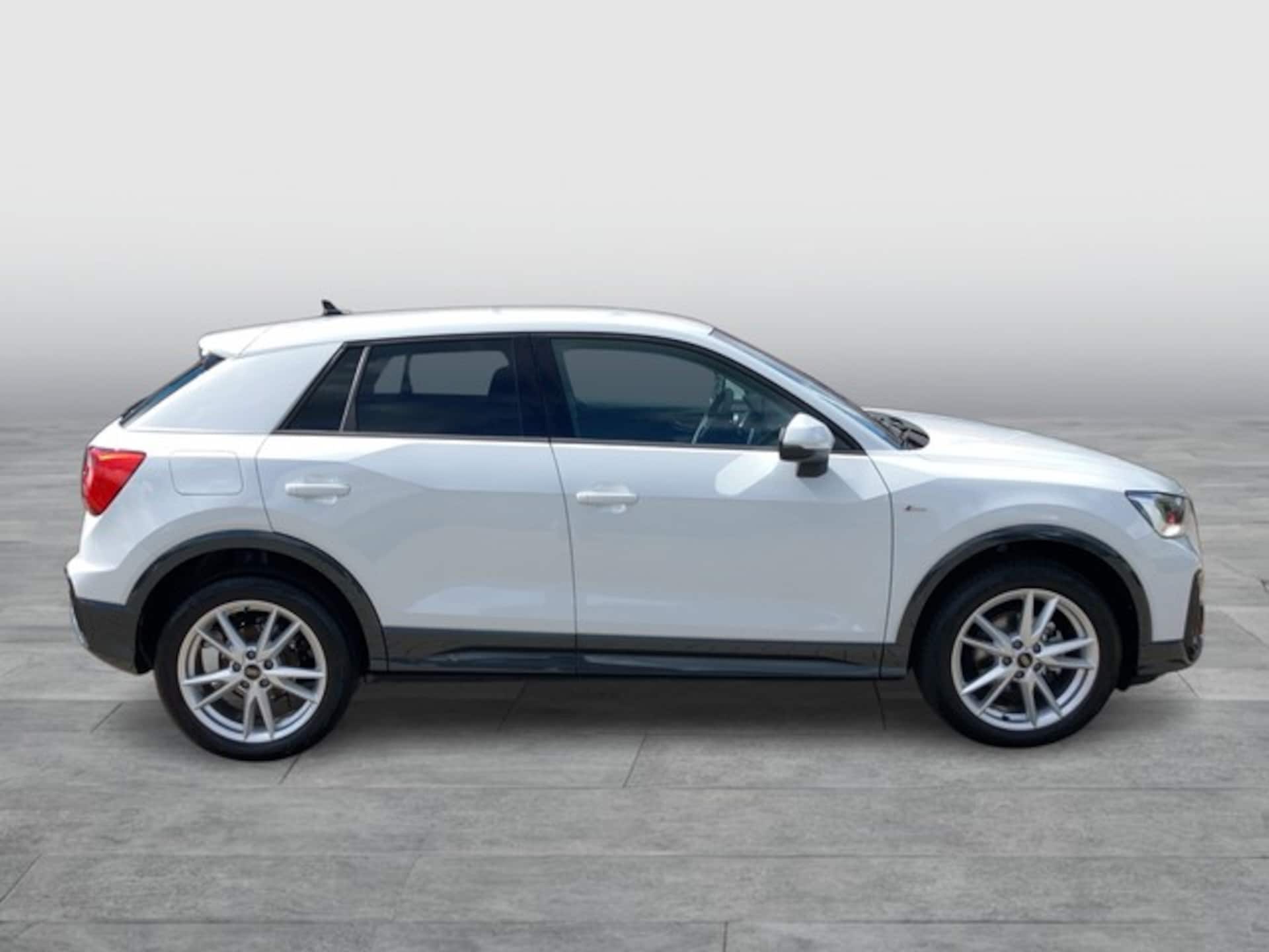 Audi Q2 S line