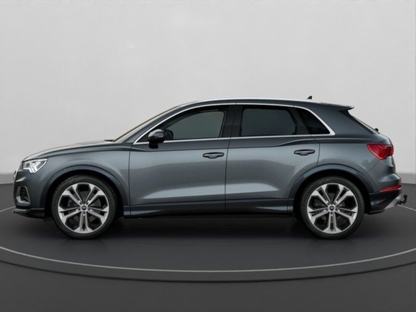 Bild über Audi Q3 advanced 40 TDI quattro S tronic - für weitere Informationen kontaktieren Sie den Audi Partner