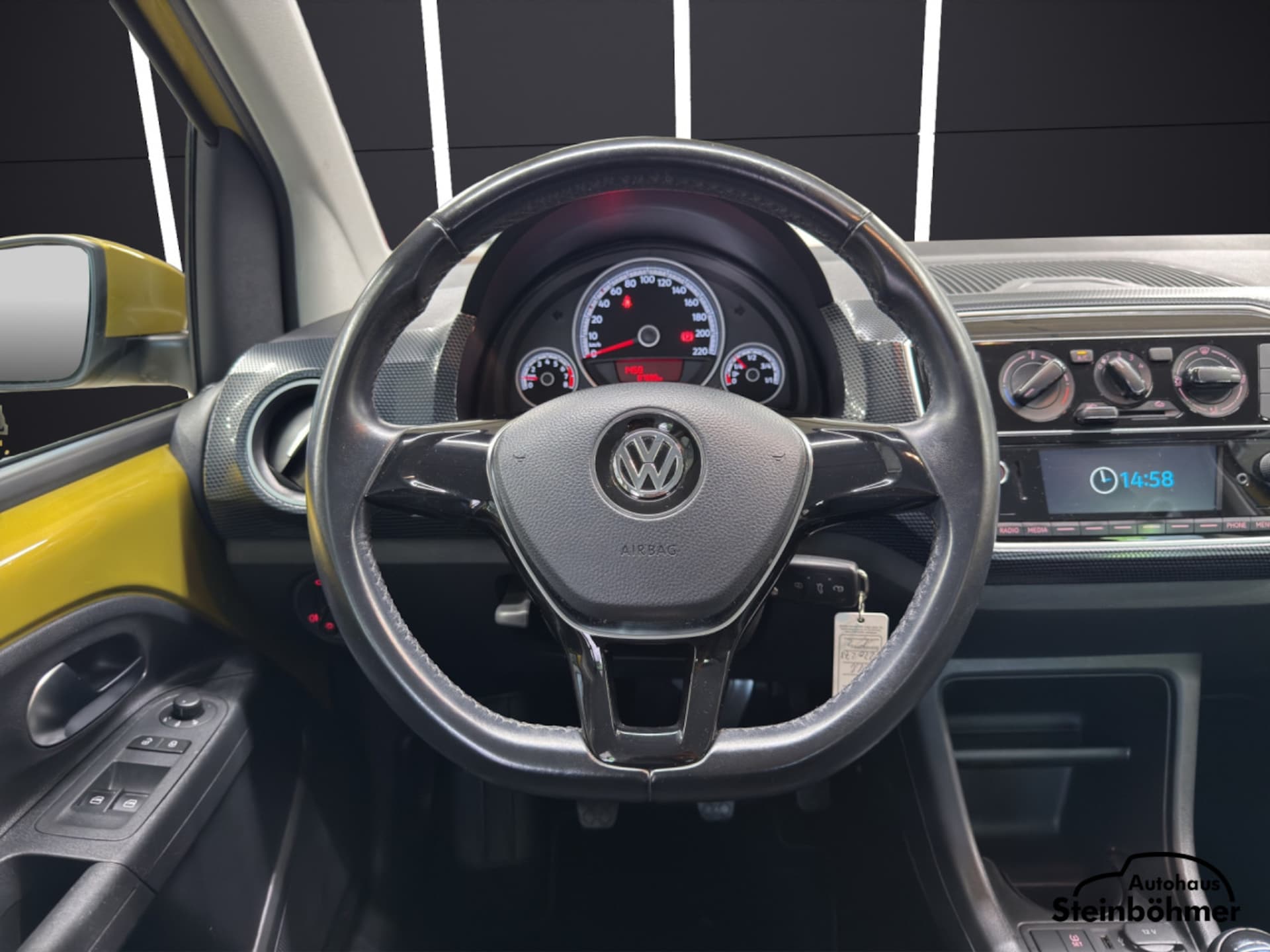 Volkswagen up! move up!