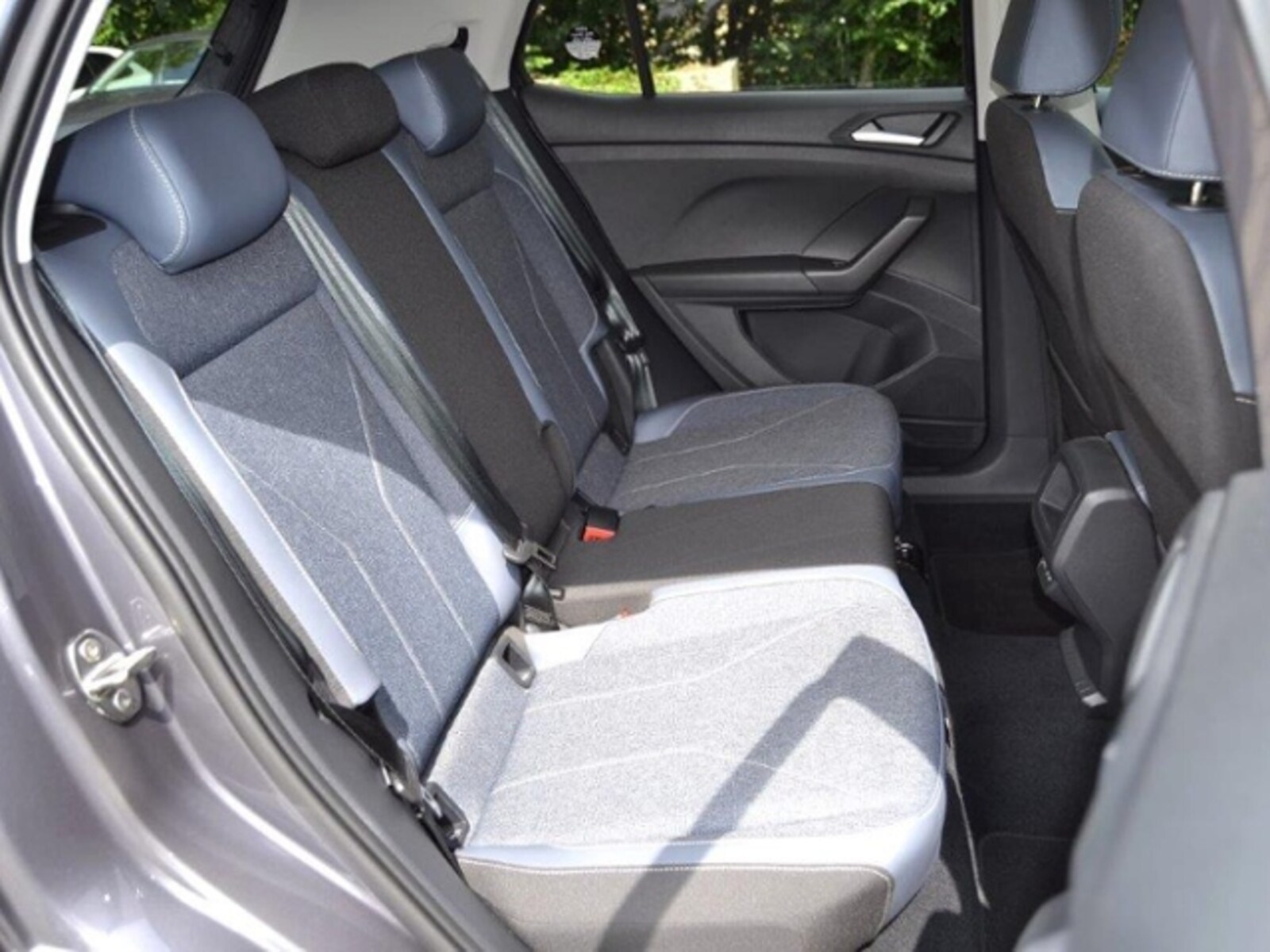 Volkswagen T-Cross – Bild 9