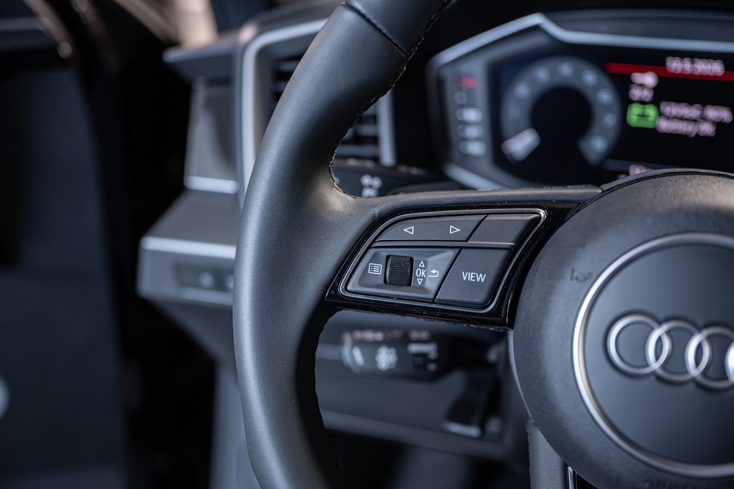 Bild über Audi A1 Sportback advanced 30 TFSI S tronic - für weitere Informationen kontaktieren Sie den Audi Partner