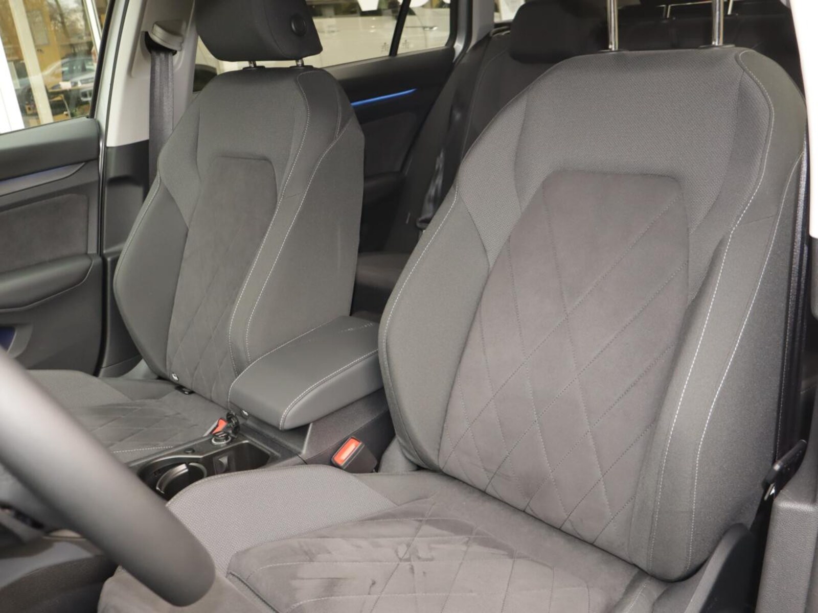 Volkswagen Golf Variant – Bild 13